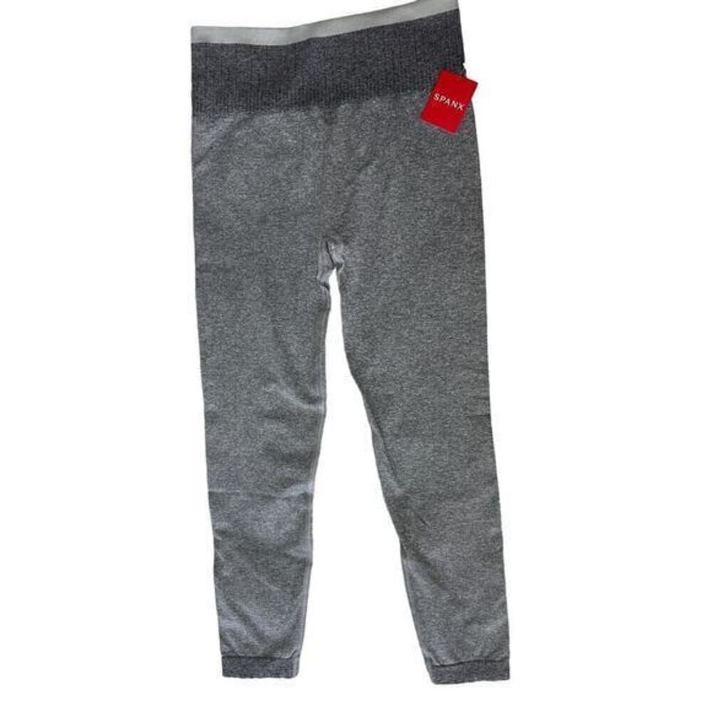 SPANX‎ 50285R Women Size Medium Seamless Sculpt Legging Spacedye Cloudy Gray NWT